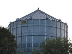 Grãos armazenados em silo agrícola